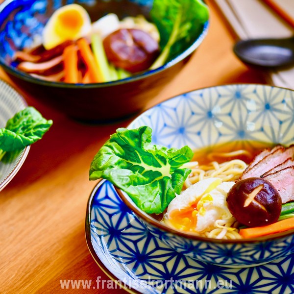 Bowl 19cm Indigo Ikat Starburst Design - Made In Japan | Japanese Tableware