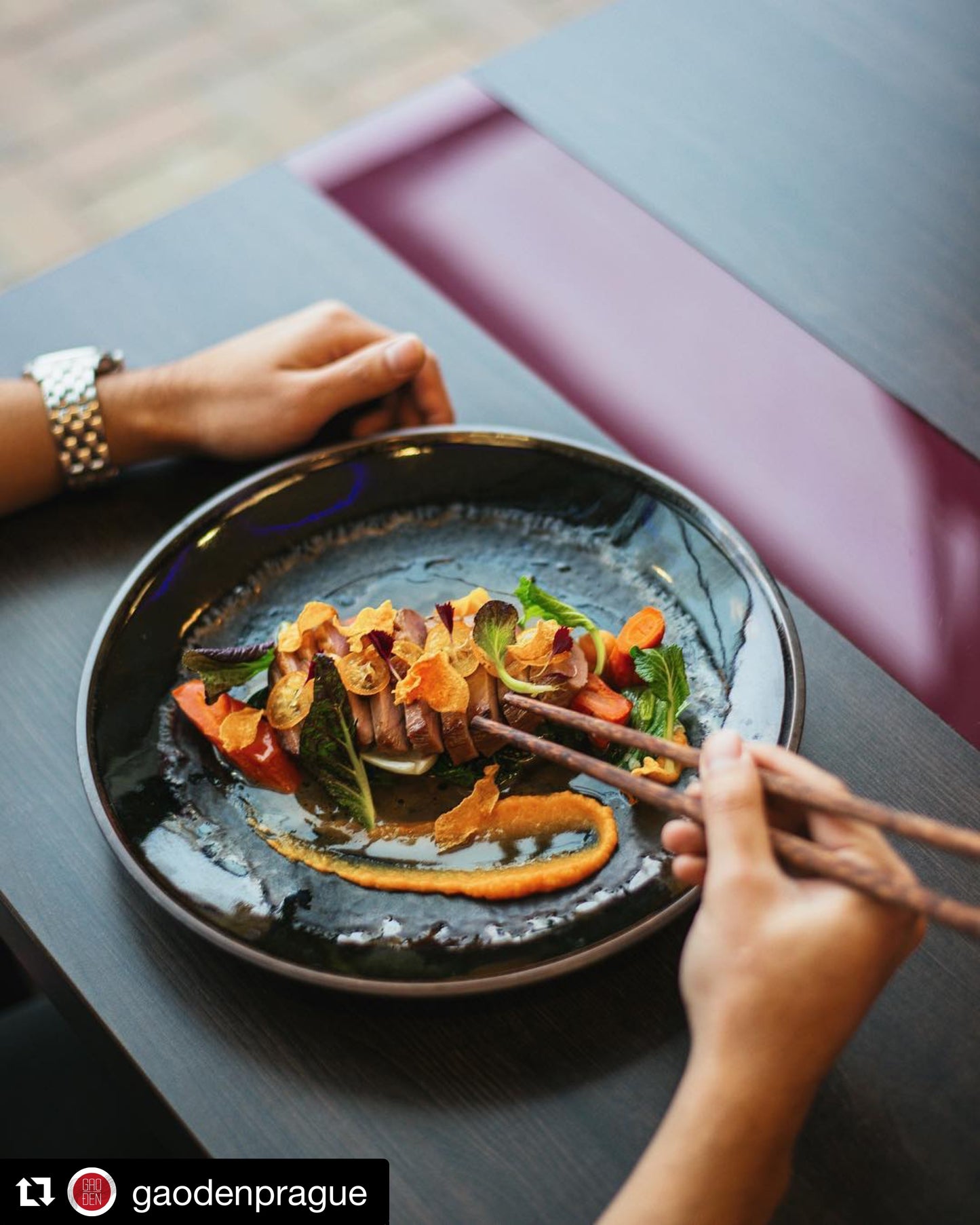 Dinner Plate 25.5cm Matt and Shiny Glaze - Made In Japan | Japanese Tableware