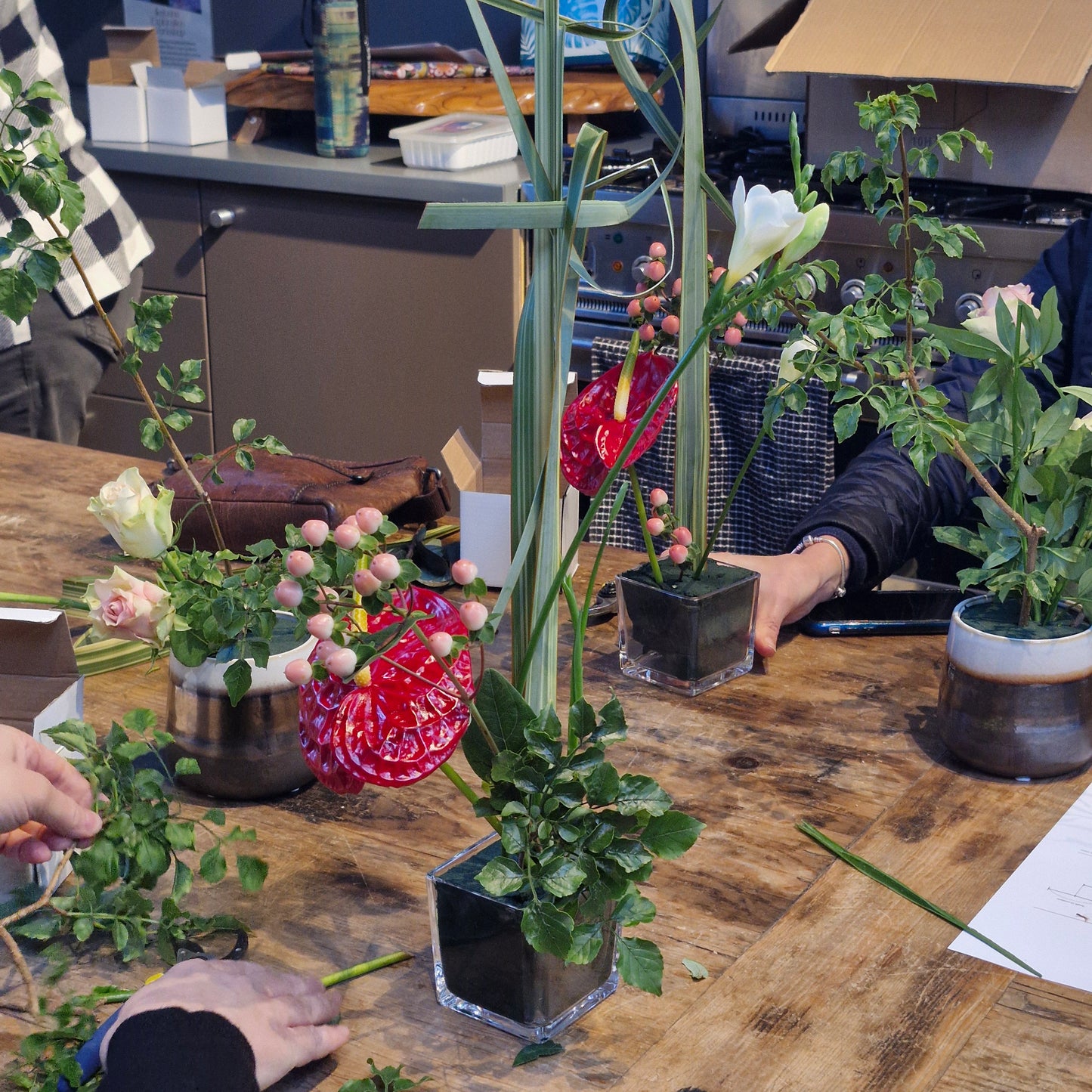 November 23 Sunday / Ikebana Exploration Workshop