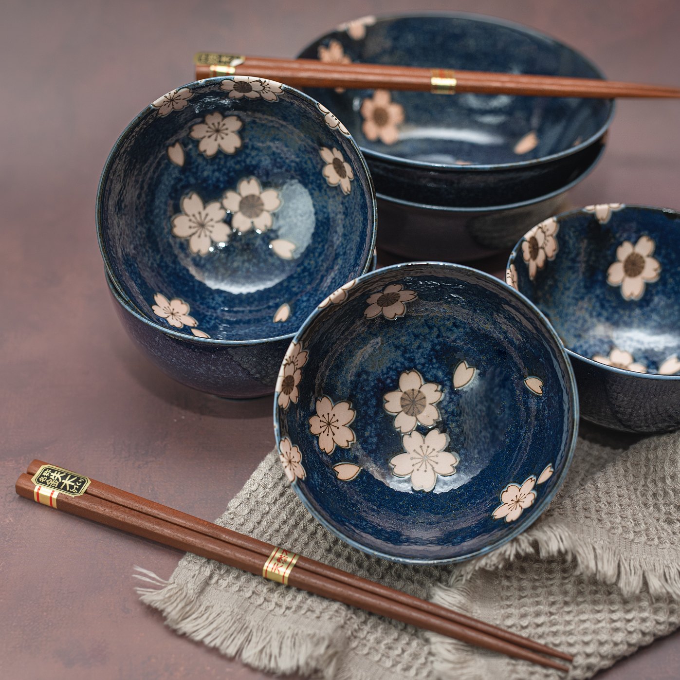 Bowl Set 4pcs Navy Pink Sakura Design