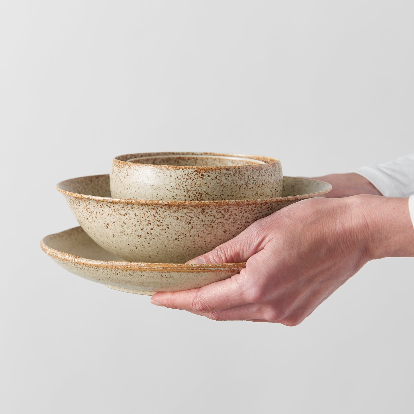 Bowl Oval 17x15cm Sand Fade Glaze