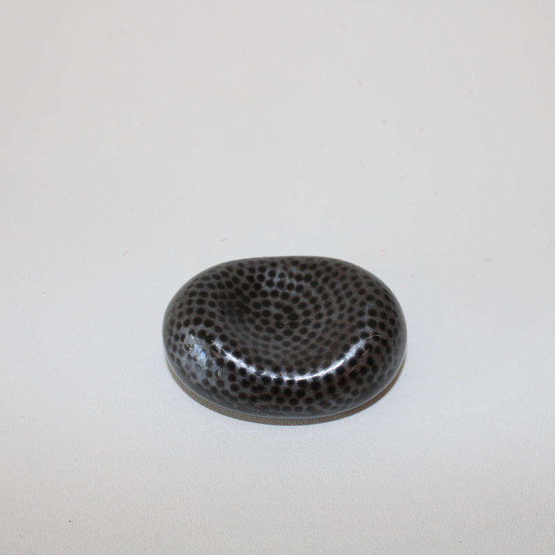 Chopstick Rest Pebble Fine Dots