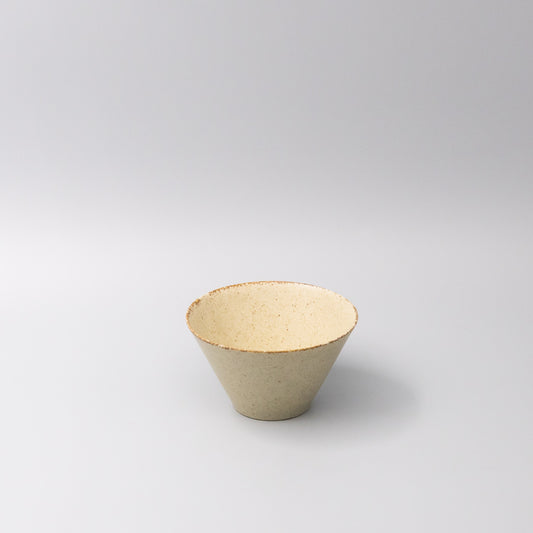 Bowl Fluted 13cm Sand Fade Glaze
