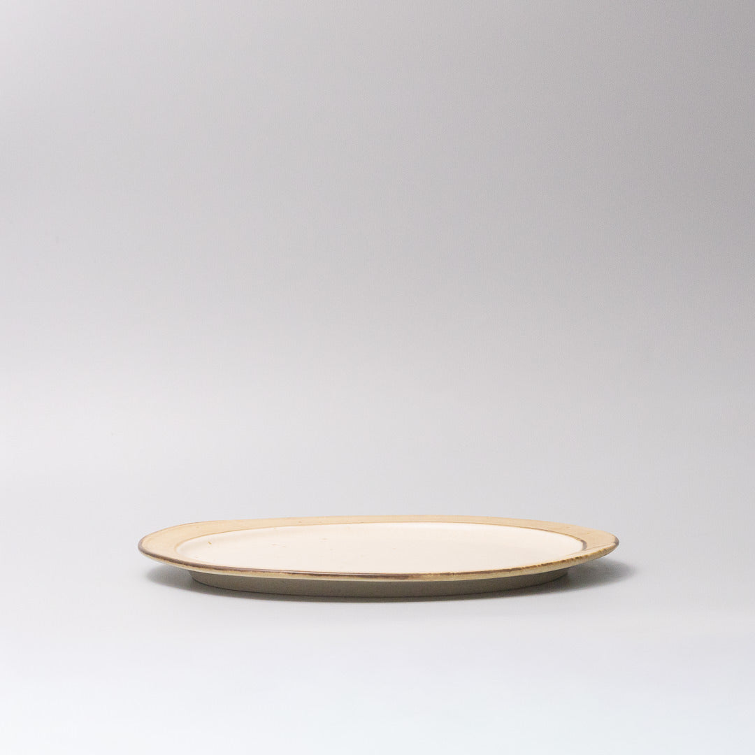 25.5cm ceramic plate piro piro glaze side view profile flat plate