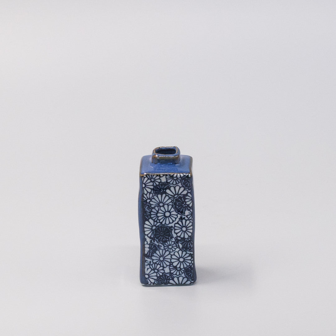 Vase Oblong Indigo Chrysanthemum