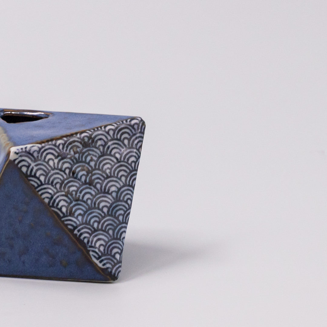 Triangular Vase 130 ml Indigo w' Wave Design