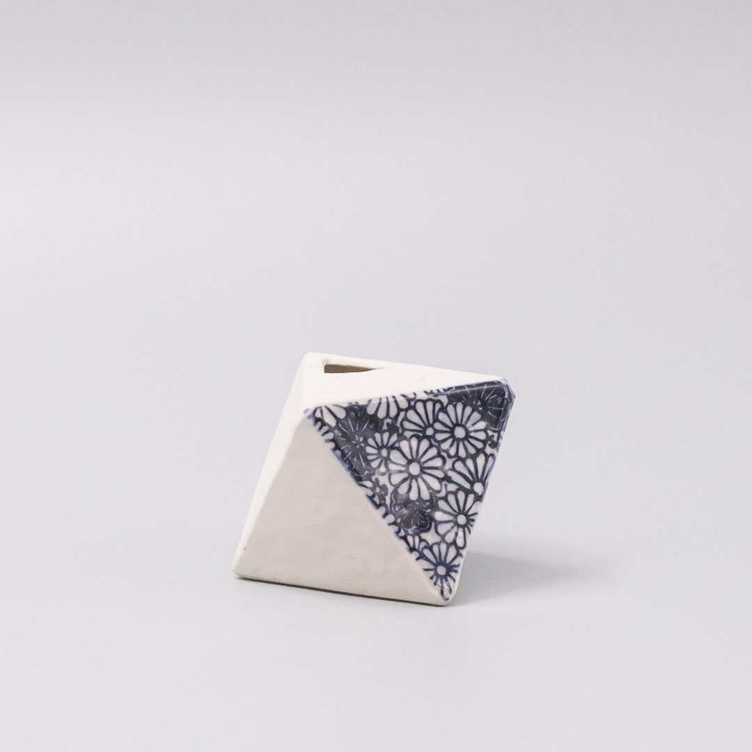 Triangular Vase 130 ml White with Chrysanthemum Design