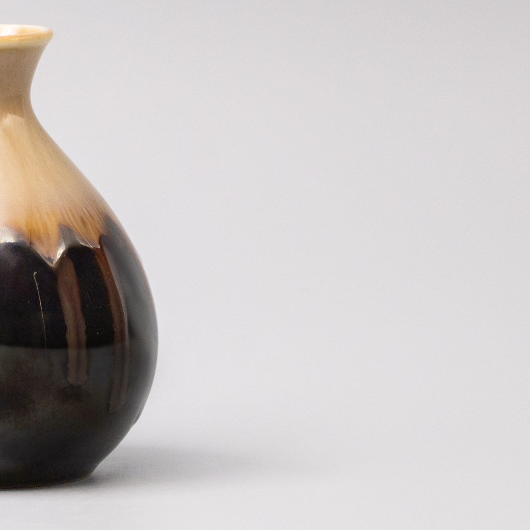 Sake Jug 300ml Black Gloss Sunflower Drip Glaze