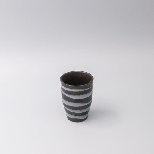 Light blue spiral pattern on black ceramic sushi mug, 300ml capacity.
