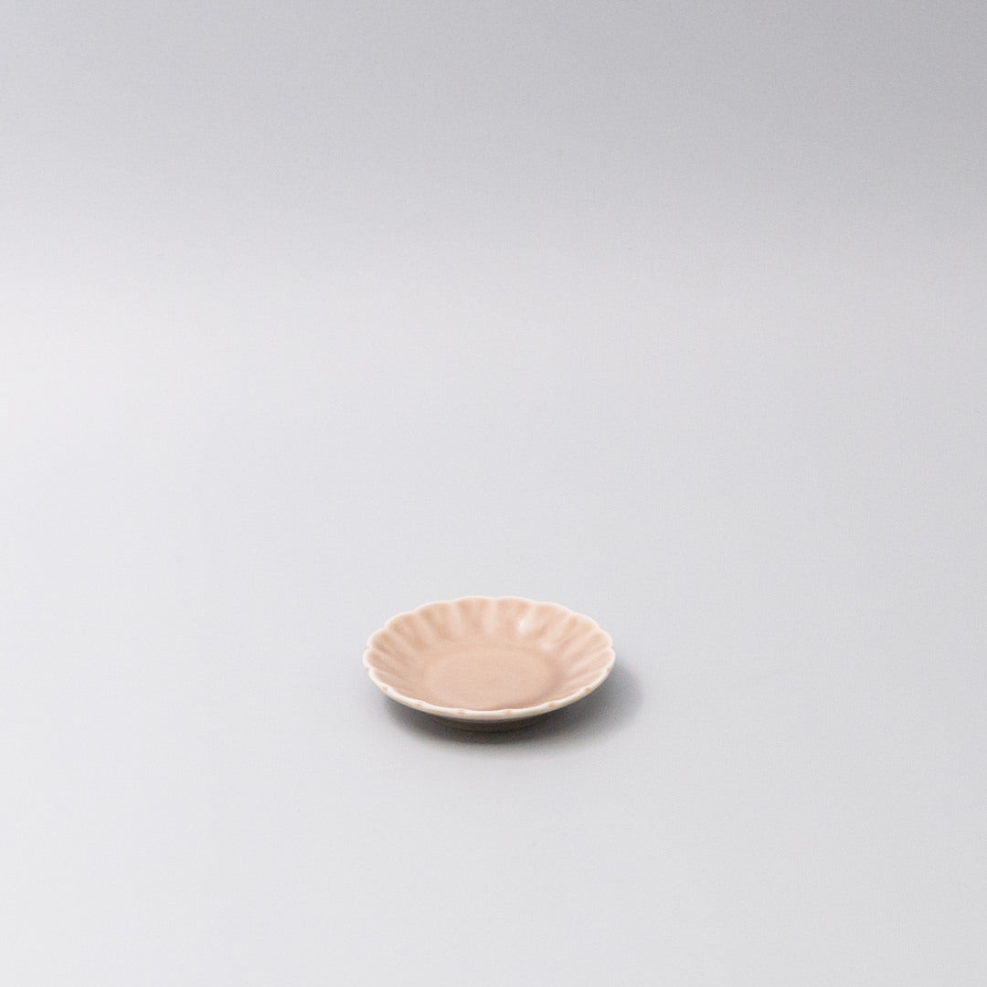 Handcrafted Japanese mamezara with scalloped edge in blush gloss glaze, soy sauce or condiment plate