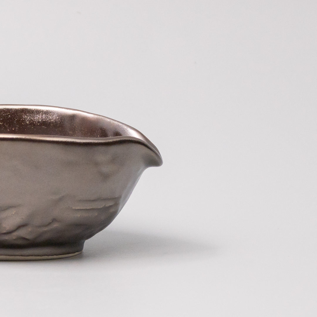 Pourer 140ml Metallic Lustre Glaze