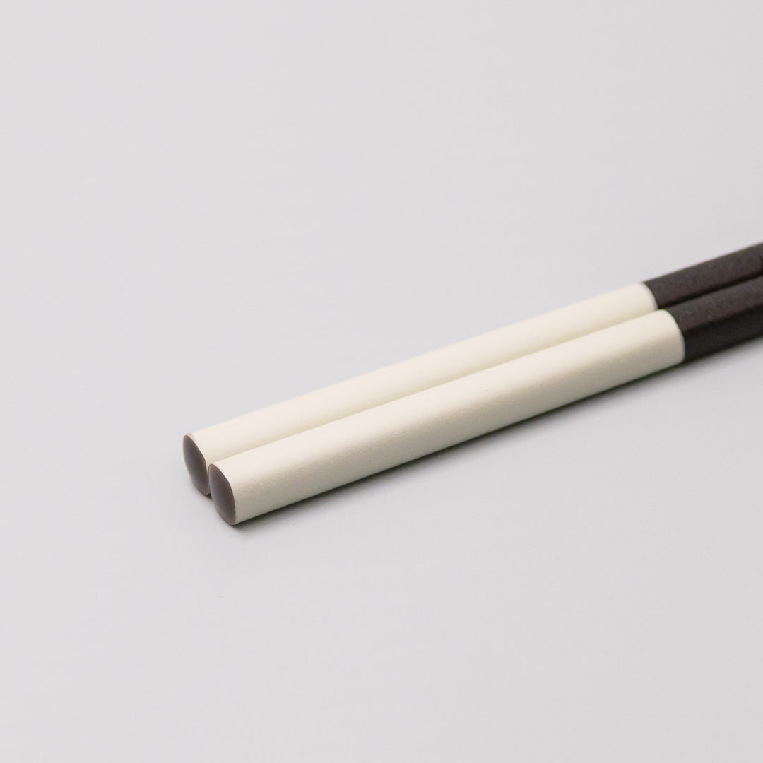 Chopsticks Camellia Wood Mist