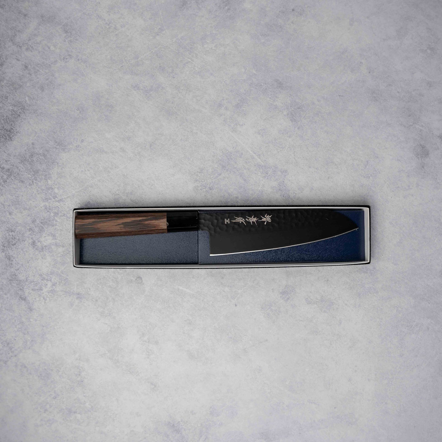 Knife Saikai Takayuki Kurokage 17cm Santoku