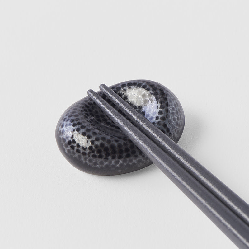 Chopstick Rest Pebble Fine Dots