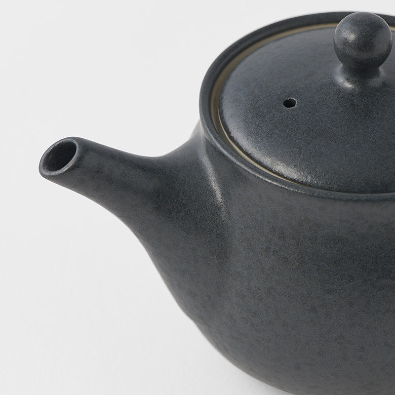 Teapot 400ml Matte Black Glaze