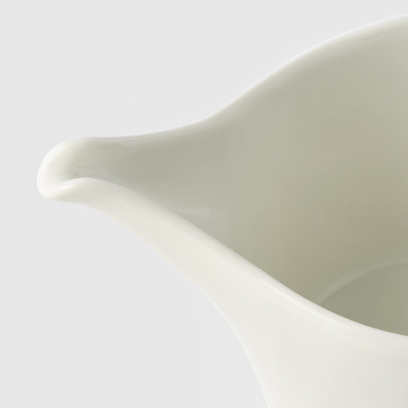Sake Pourer 9cm Ivory White Glaze