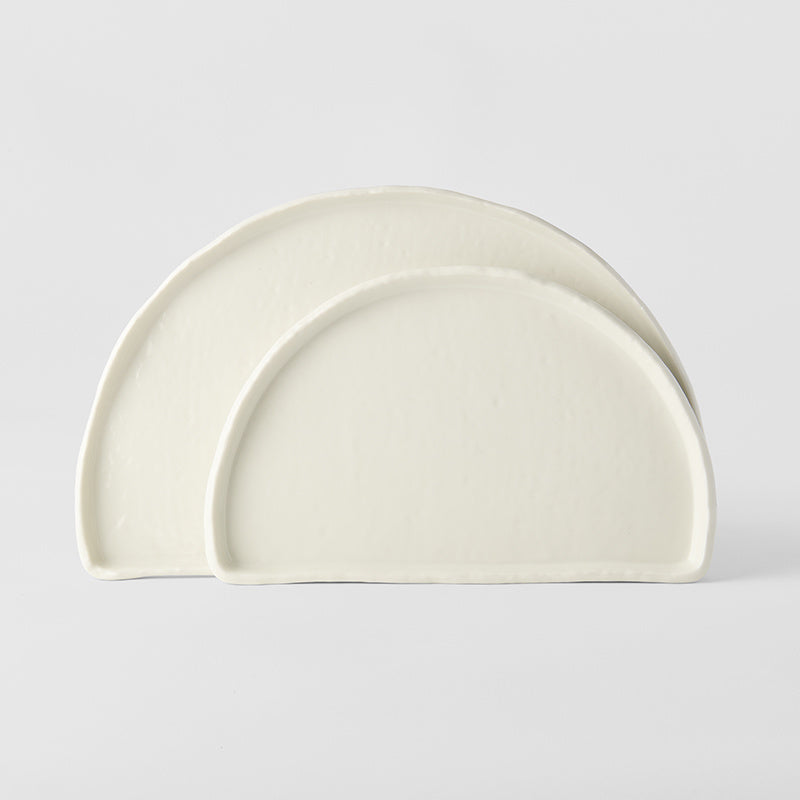 Half Moon Plate 21 cm / Ivory White Glaze