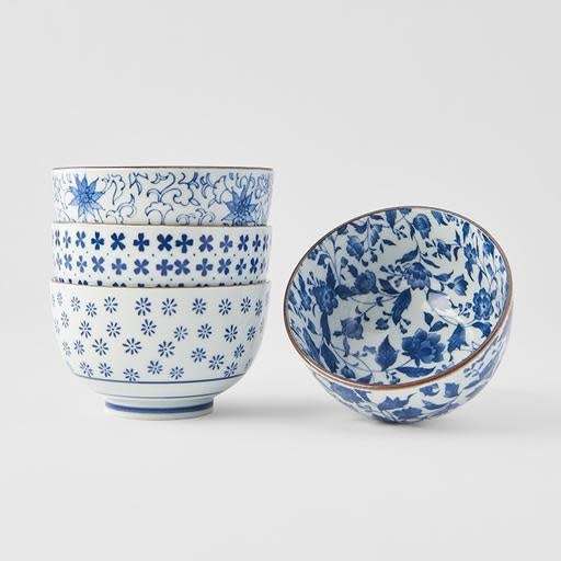 Bowl Set 4pcs Traditional Floral Design