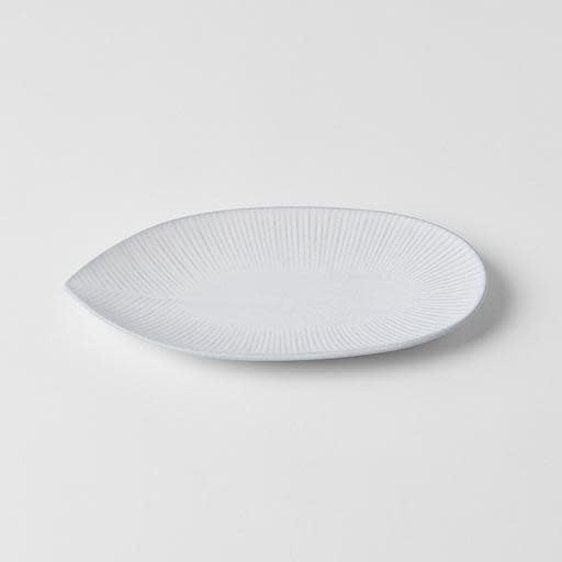 Medium Oval Plate 21.5cm Snow Leaf Glaze