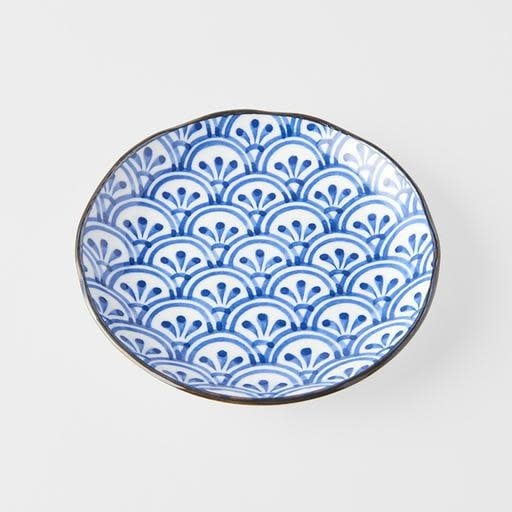 Tapas Plate 17cm Petal Crest Design
