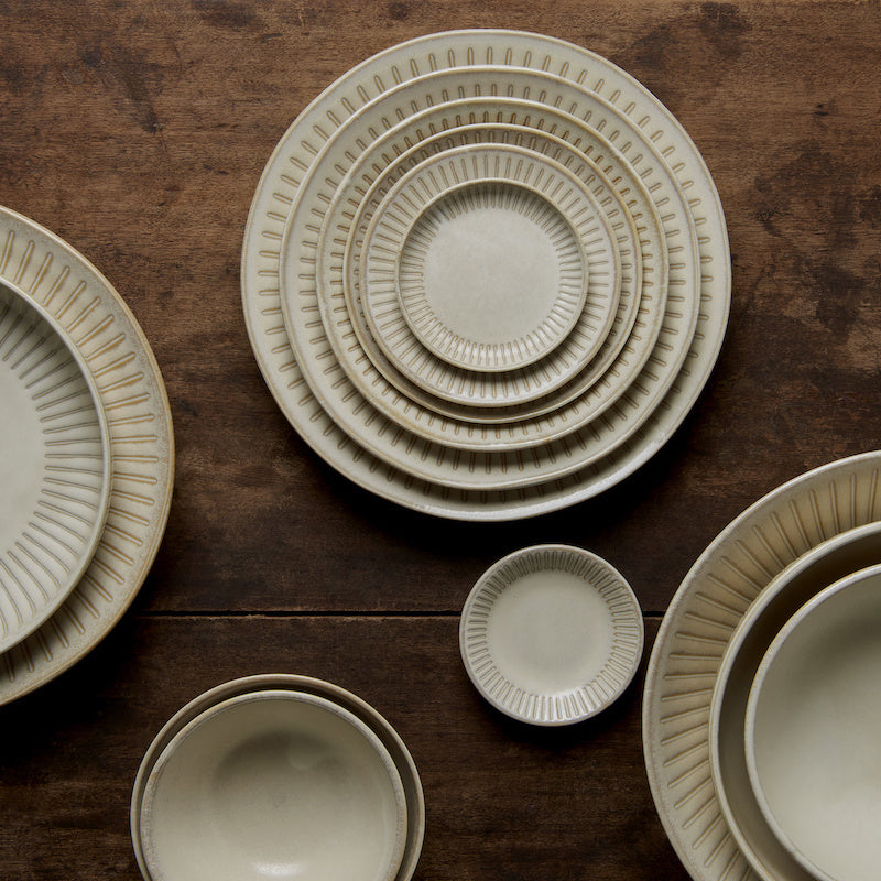 Plate 25cm Ridged Alabaster Glaze