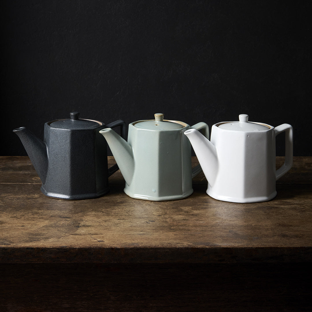 Teapot 560ml Octagonal White Glaze