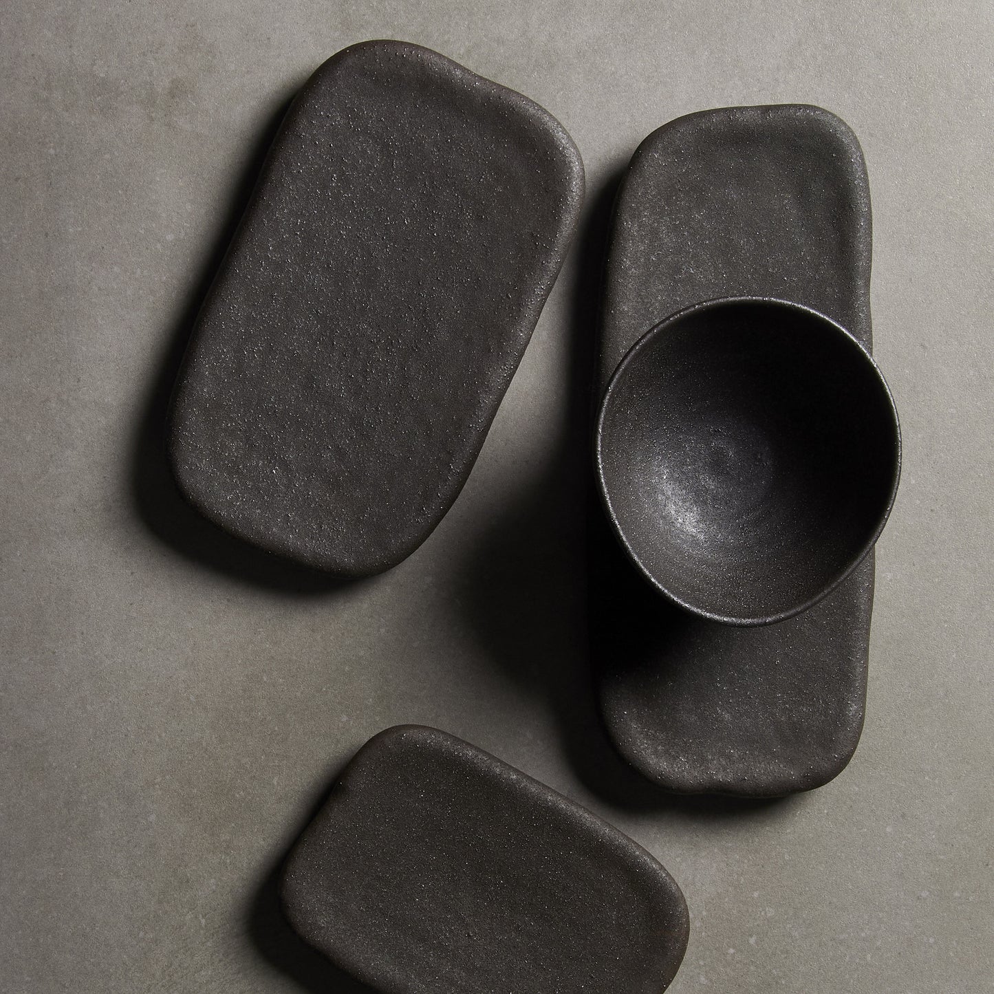 Onigiri Shaped Plate 25cm Stone Glaze