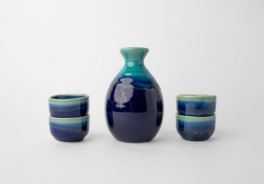 The Complete Guide to Japanese Sake: How to Choose, Drink & Enjoy Premium Sake