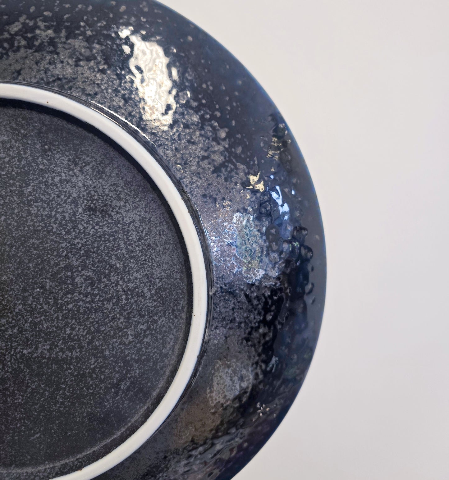 Serving Plate 31cm Midnight Pearl Glaze