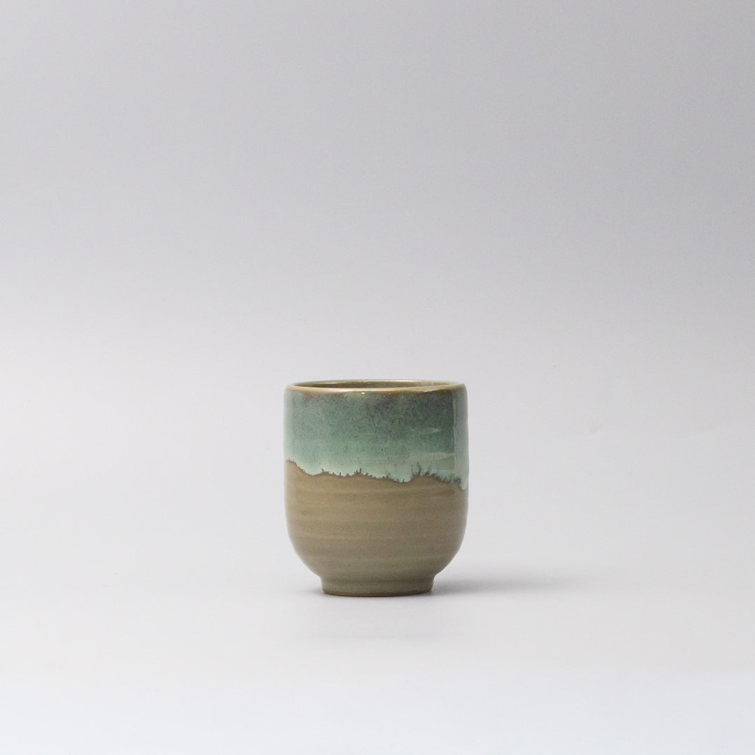 280ml ceramic yunomi mug aqua drip glaze side view profile mug