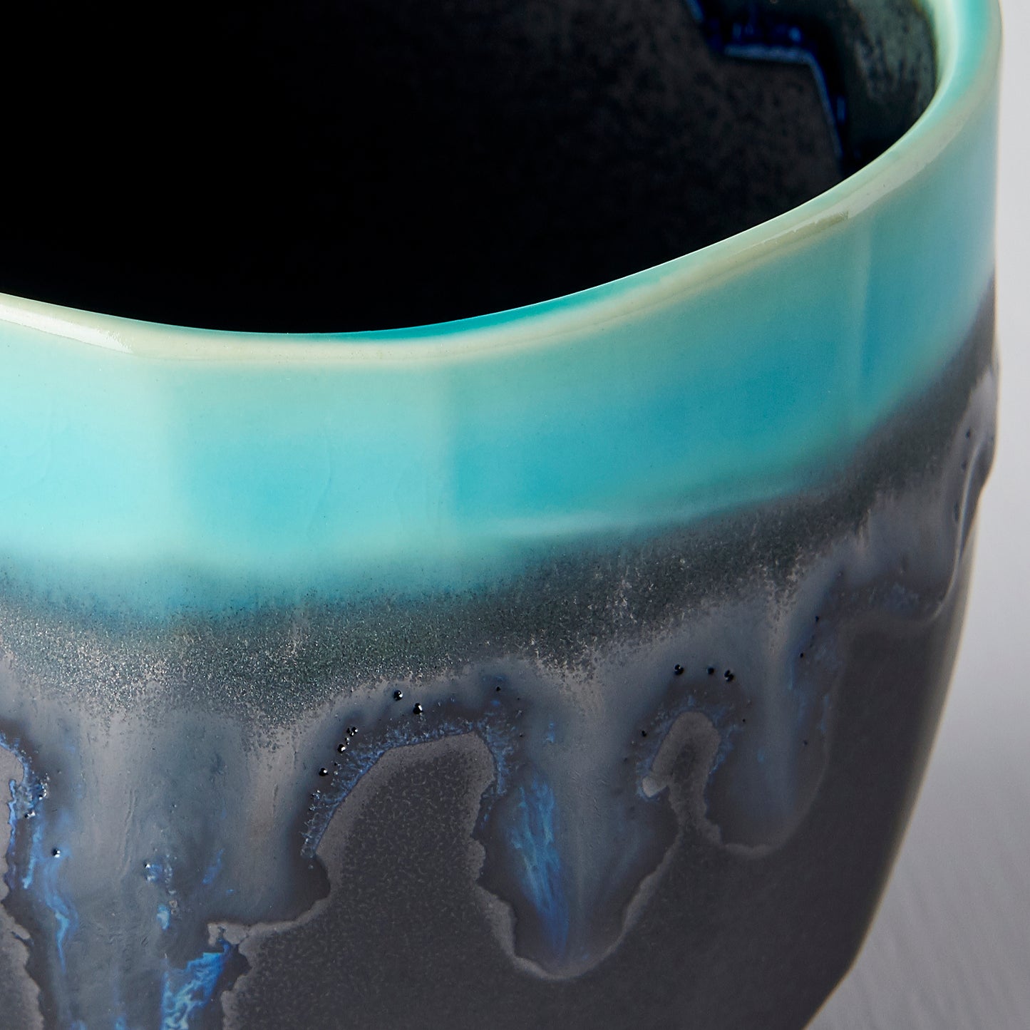 Matt Black & Turquoise Mug with Handle 250 ml