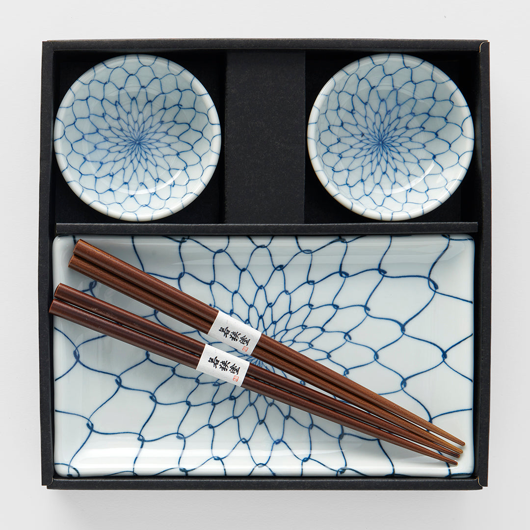 Sushi Set White with Blue Net 4 pcs with Chopsticks