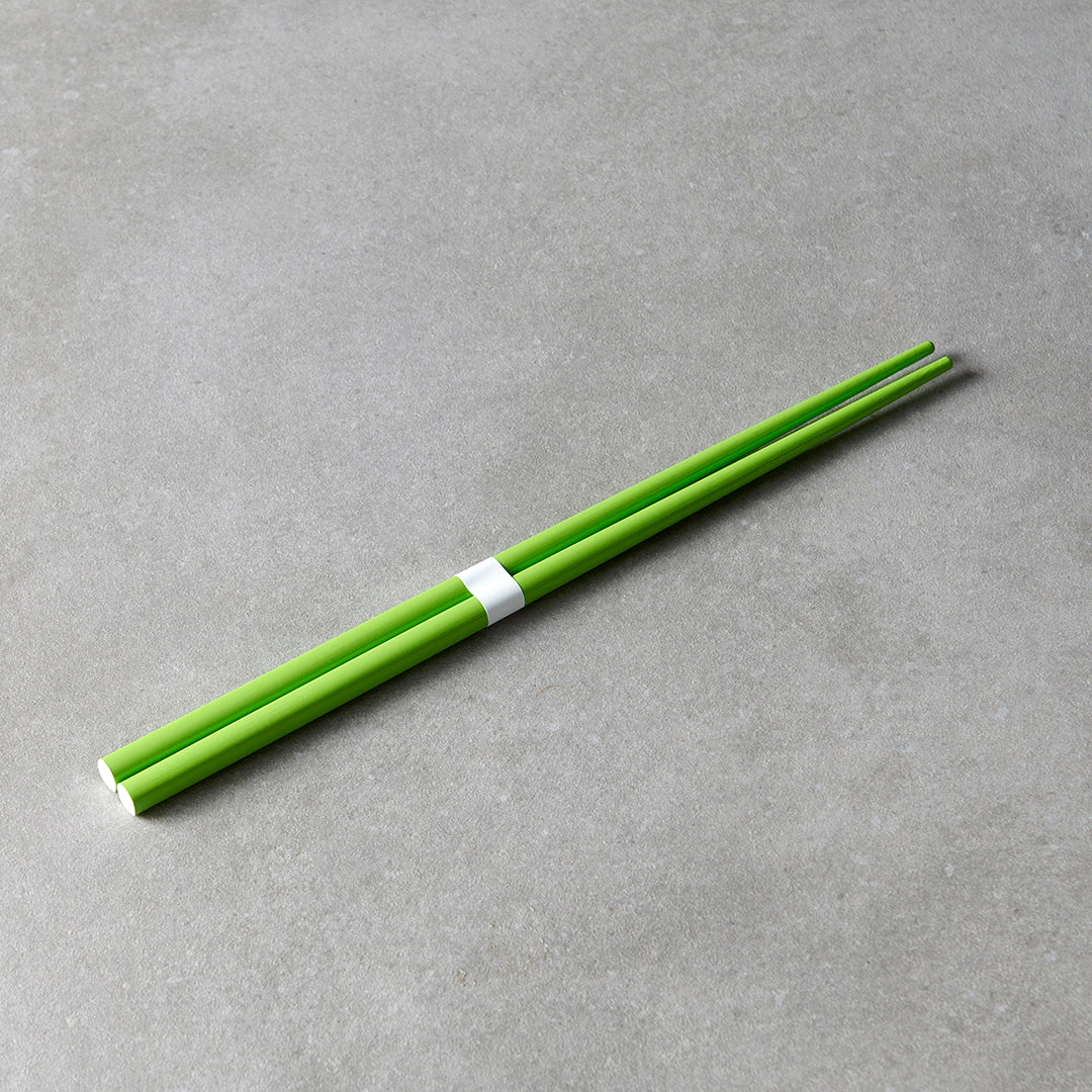 Lacquered Chopsticks / Chartreuse Green & White