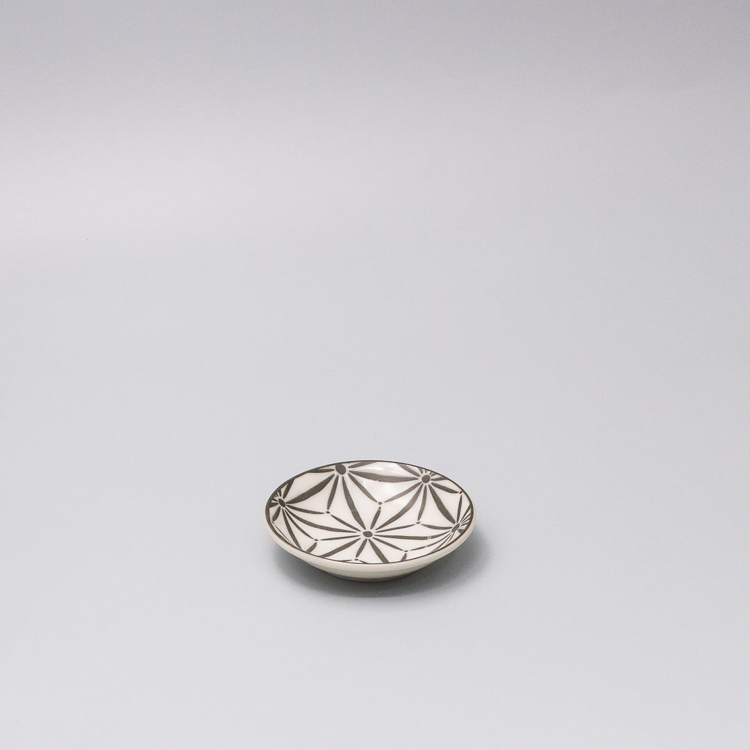 Sauce Dish 9cm Black and White Geometric Star Design