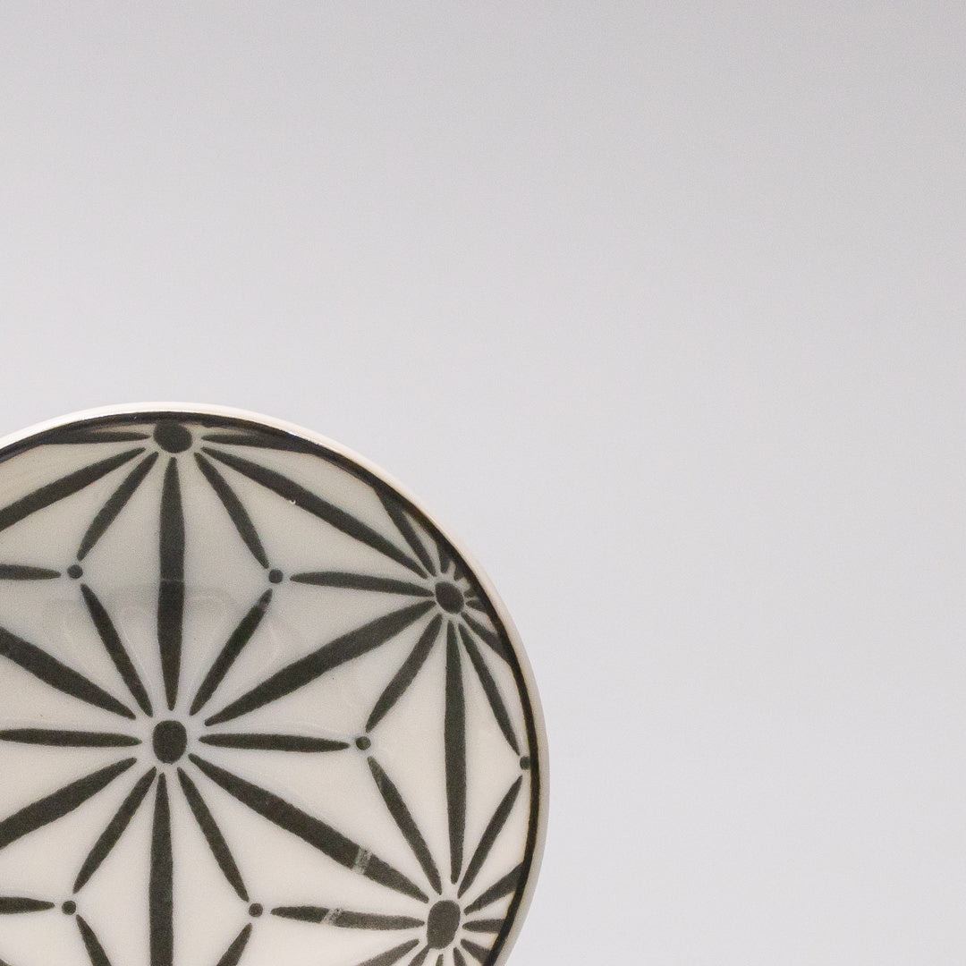 Japanese ceramic sauce dish star pattern