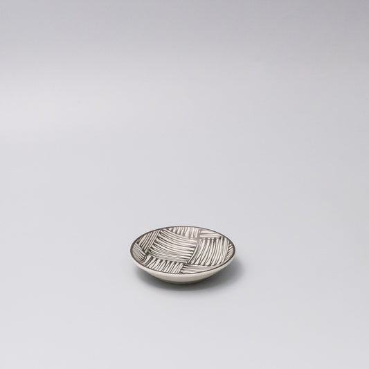 Sauce Dish 9cm Black & White Woven Design