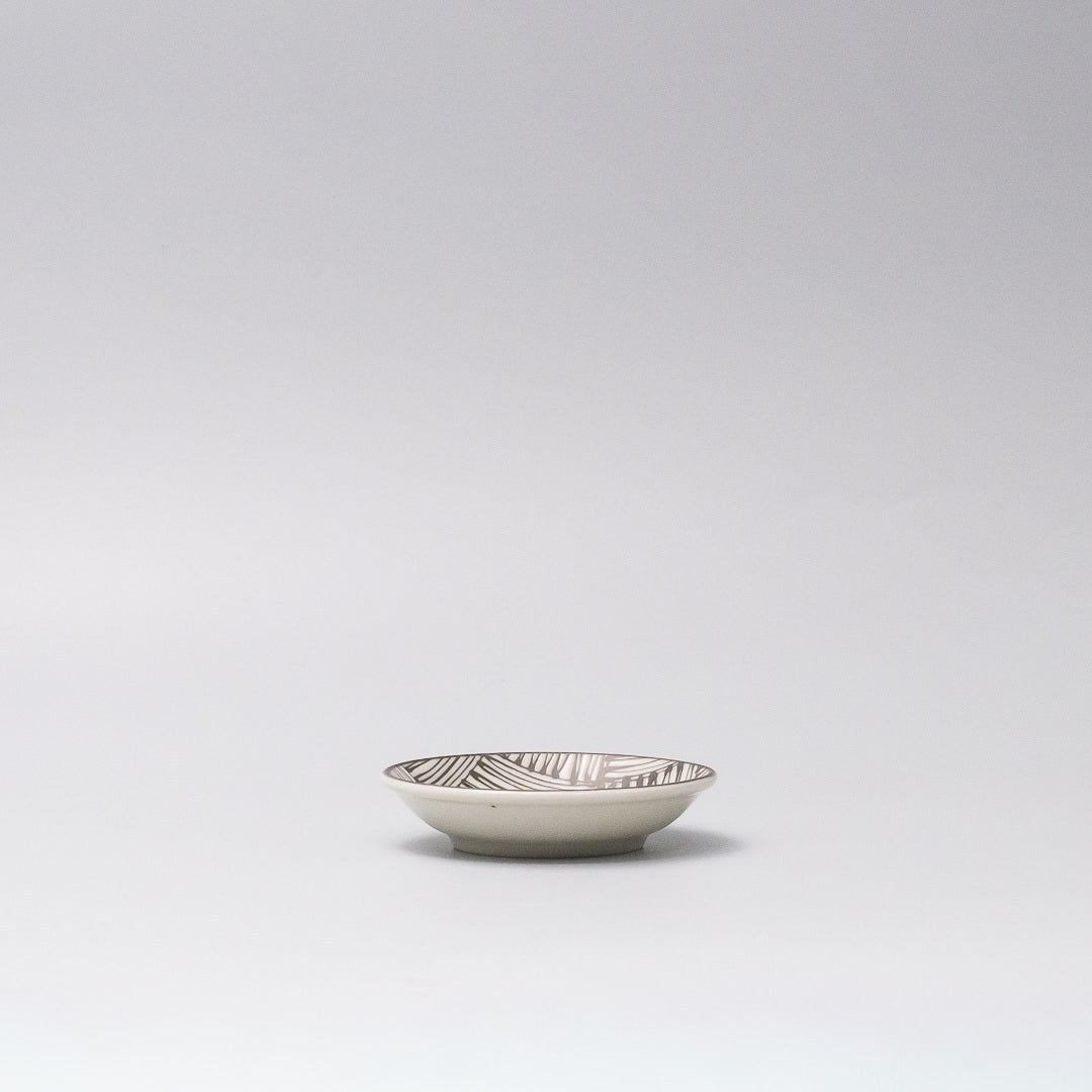 Sauce Dish 9cm Black & White Woven Design