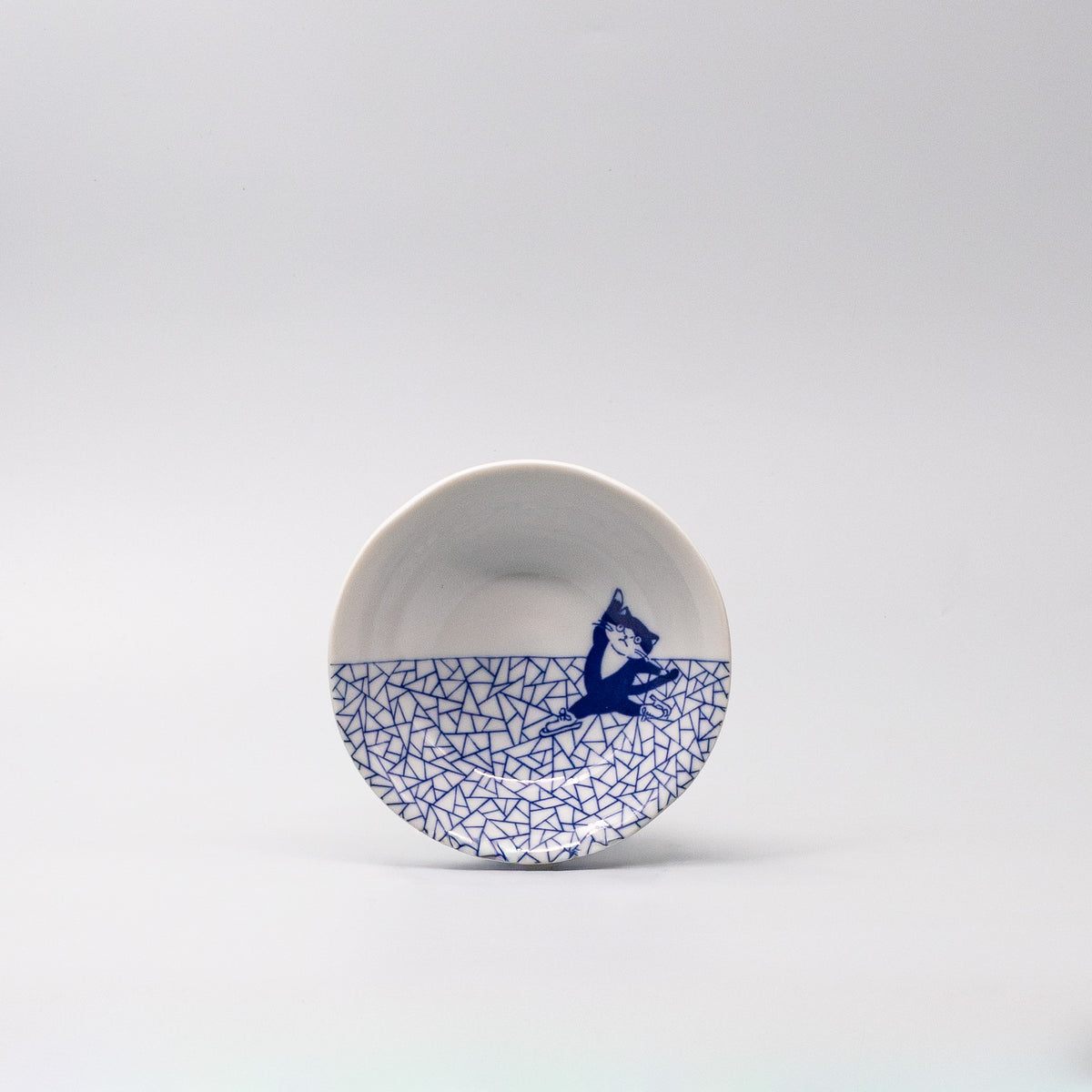 Shallow Bowl 14cm Skating Cat Design