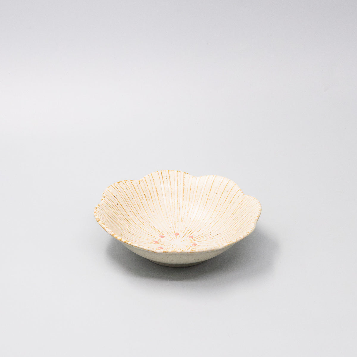 Shallow Bowl 16.5 cm Hanakomachi Cream Glaze