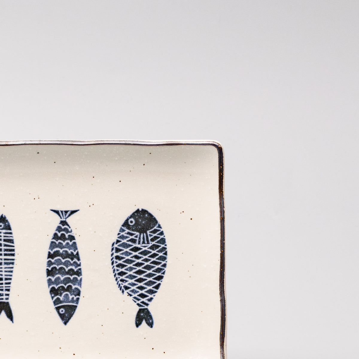 Sushi Plate 22.5cm Navy Fish Design