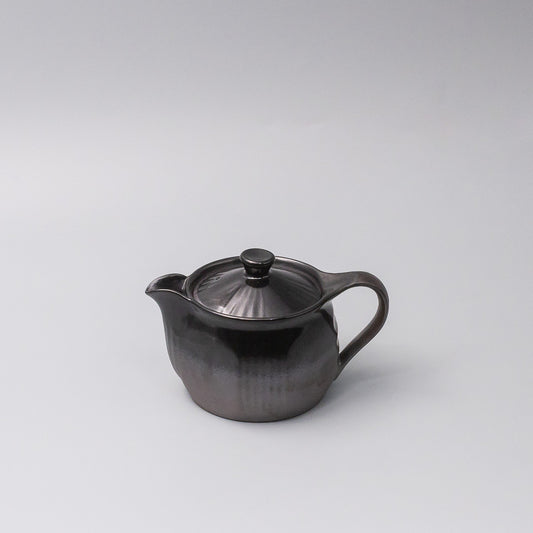 Sumi Black Glaze teapot 450ml 45 degree view