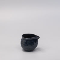 Pourer 410ml Dark Navy Glaze