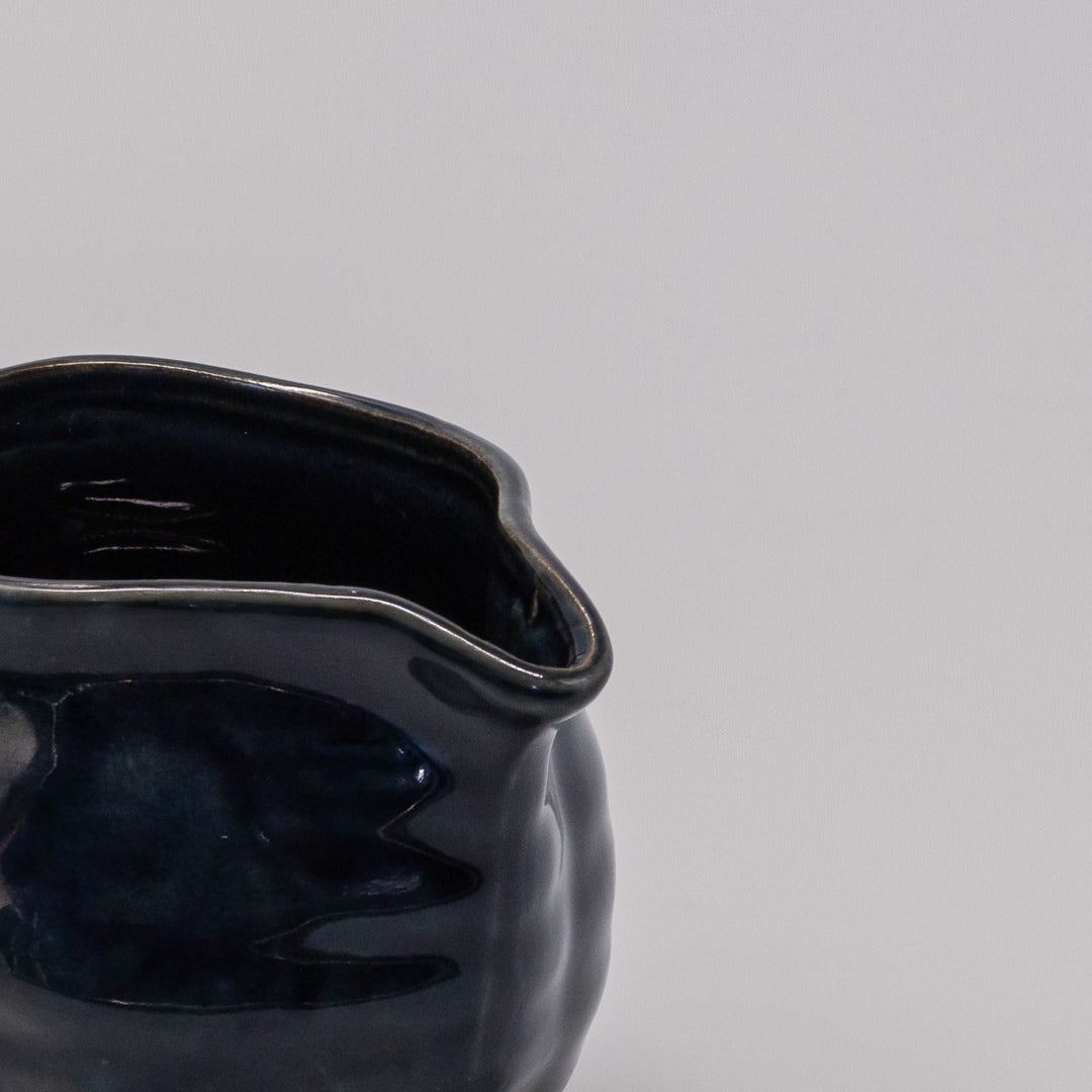 Pourer 410ml Dark Navy Glaze