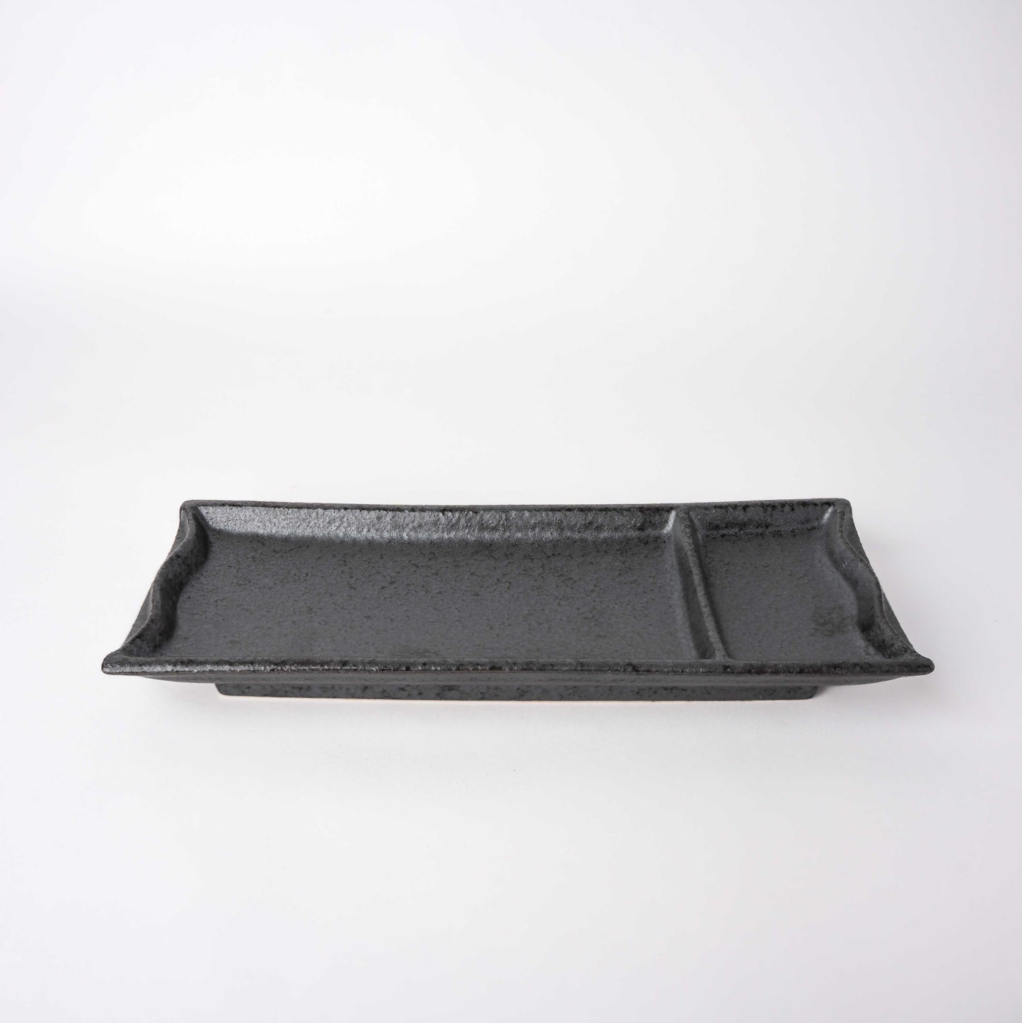 Black Bamboo Glaze / Sashimi Plate Inbuilt Sauce Dish 25cm / 25D 2.8H