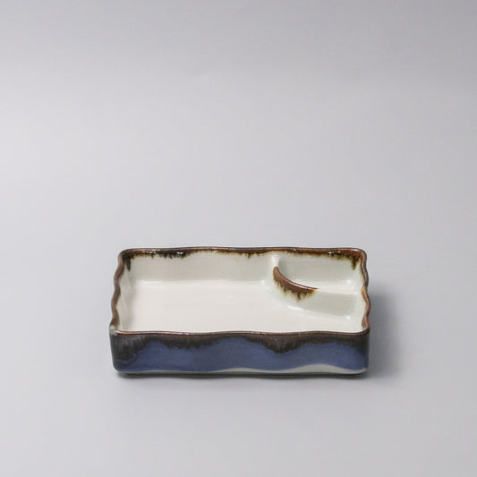 Sushi Plate Inbuilt Sauce Dish 15cm Tenmokku Edge Design