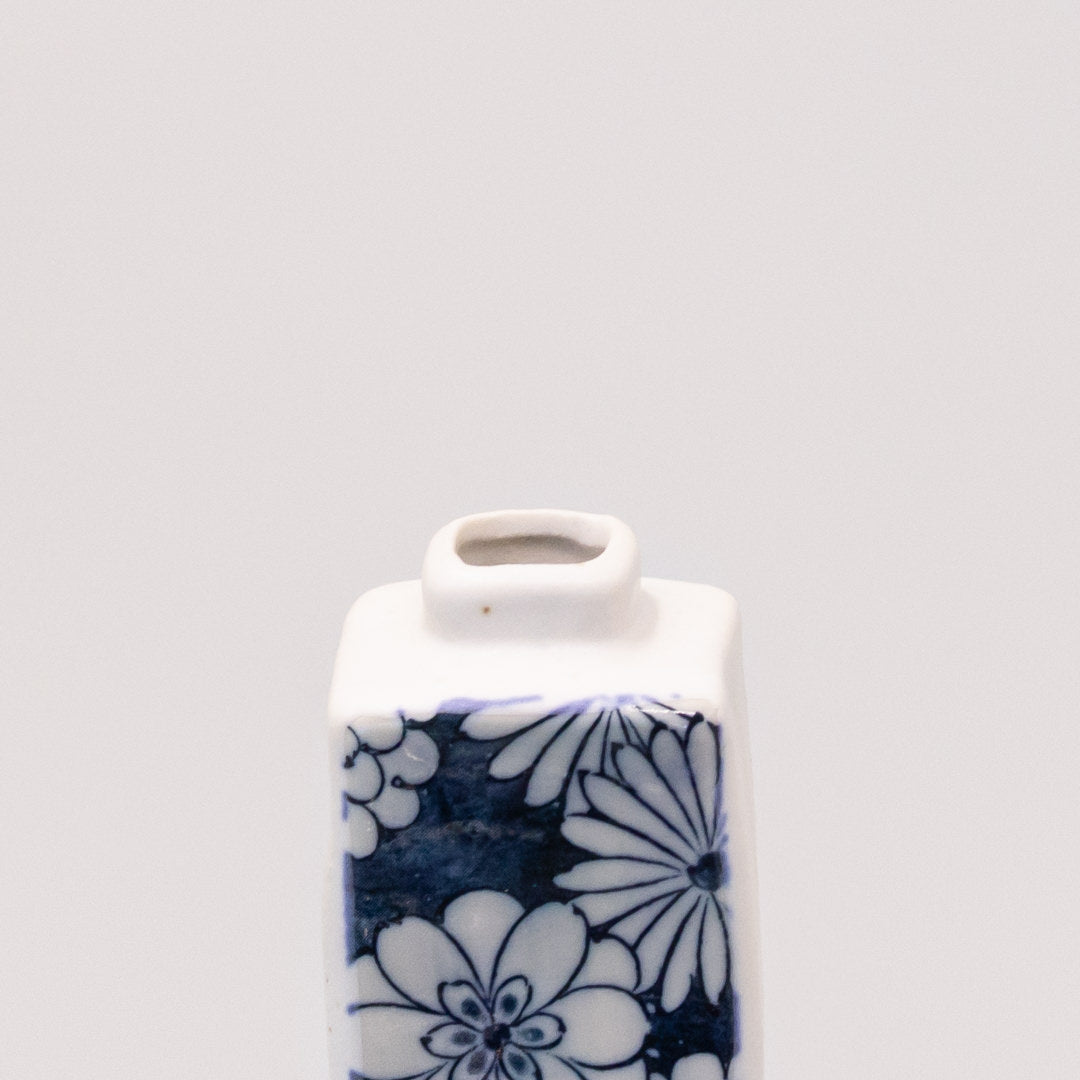Vase Oblong White Posy