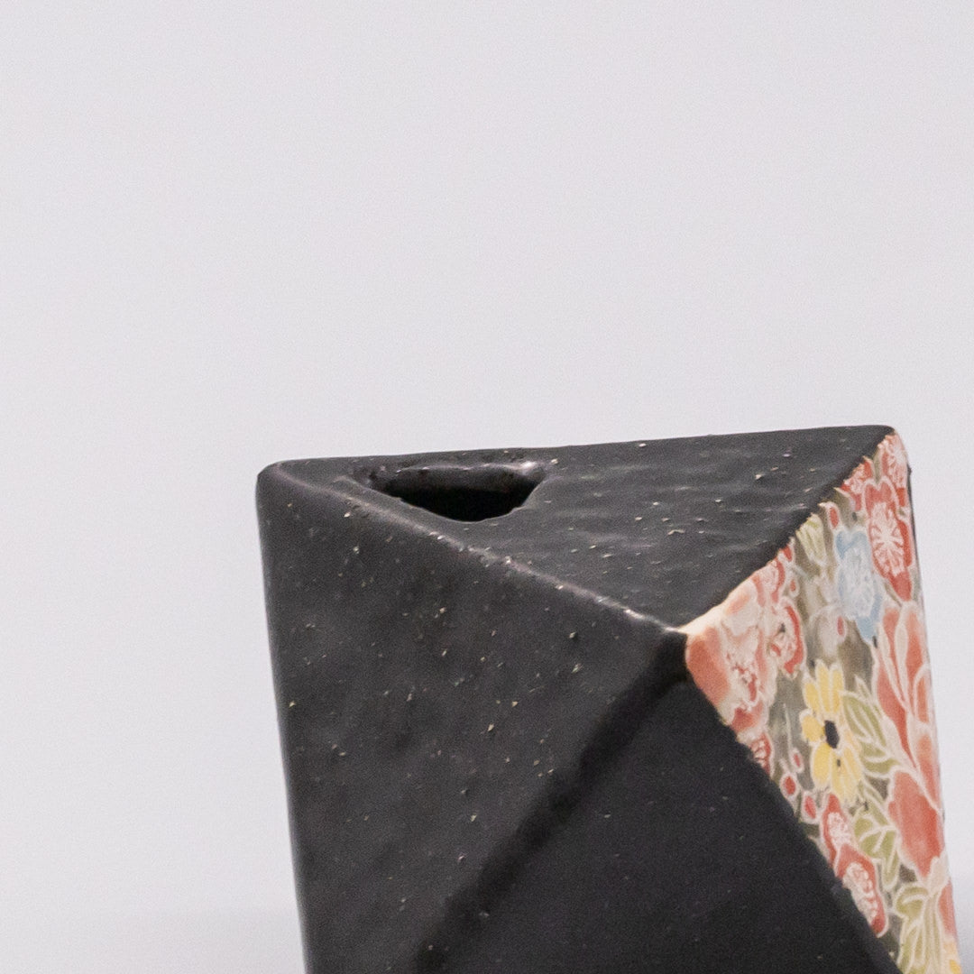 Vase Black Bright 4.5H Triangular