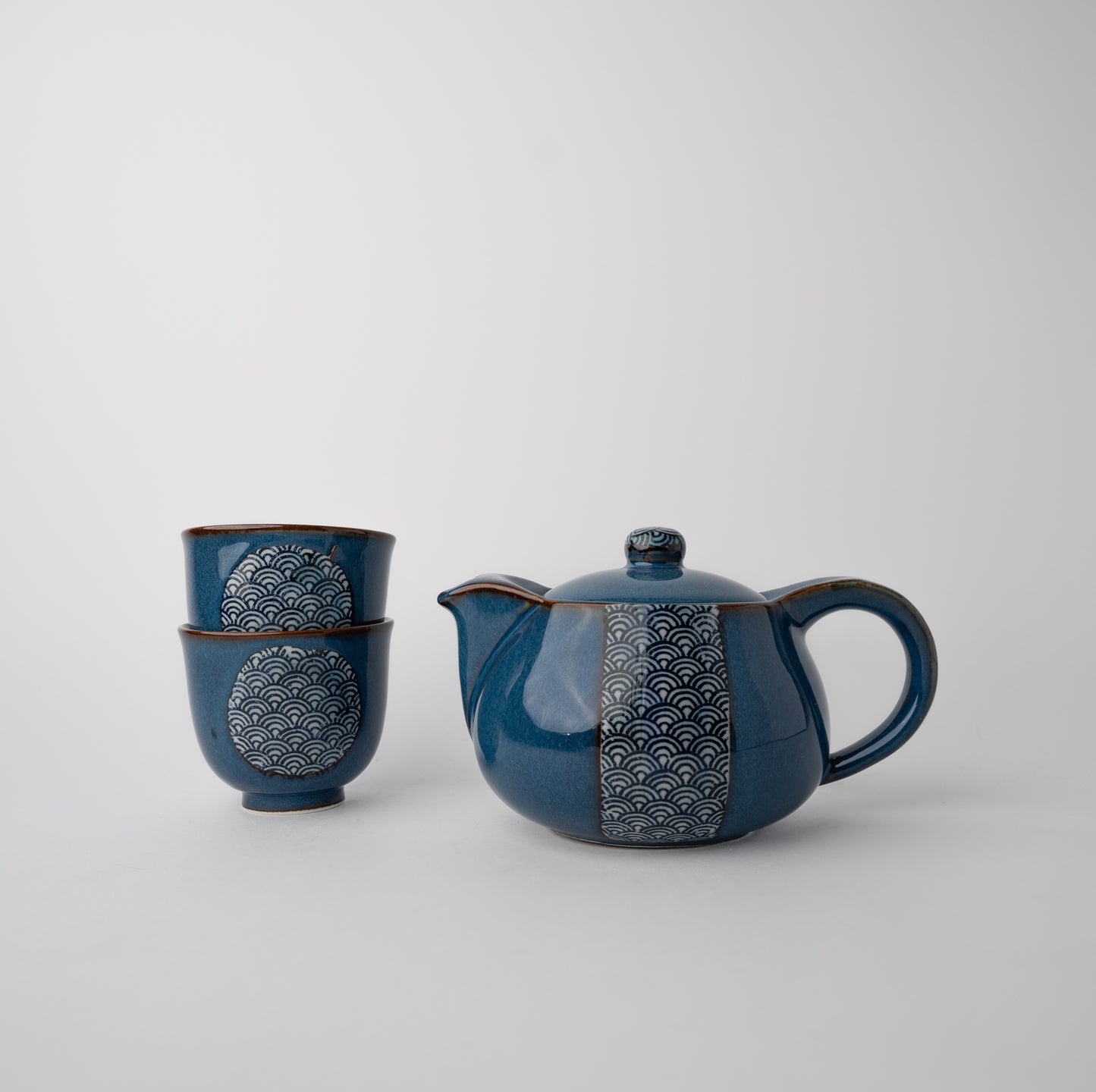 Gift Tea Set for Two 460ml / D Handle Blue Wave Mon