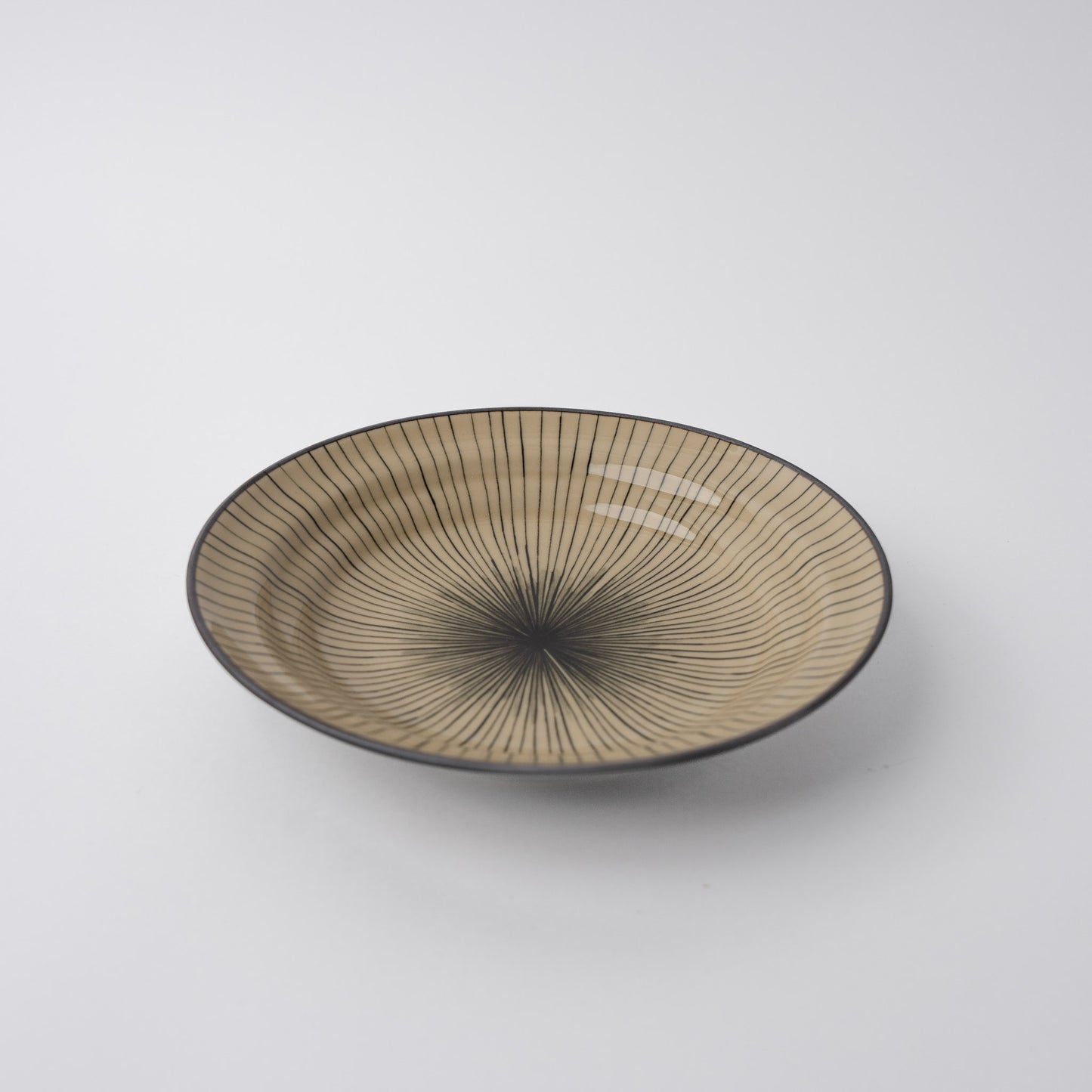 Flat shallow bowl / Dark Green Converging