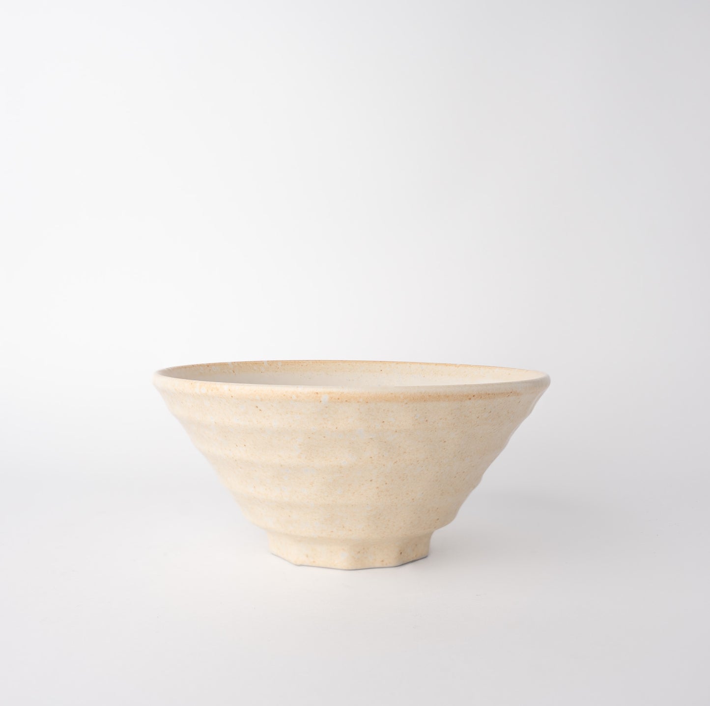 Fluted Bowl / Sand Glaze